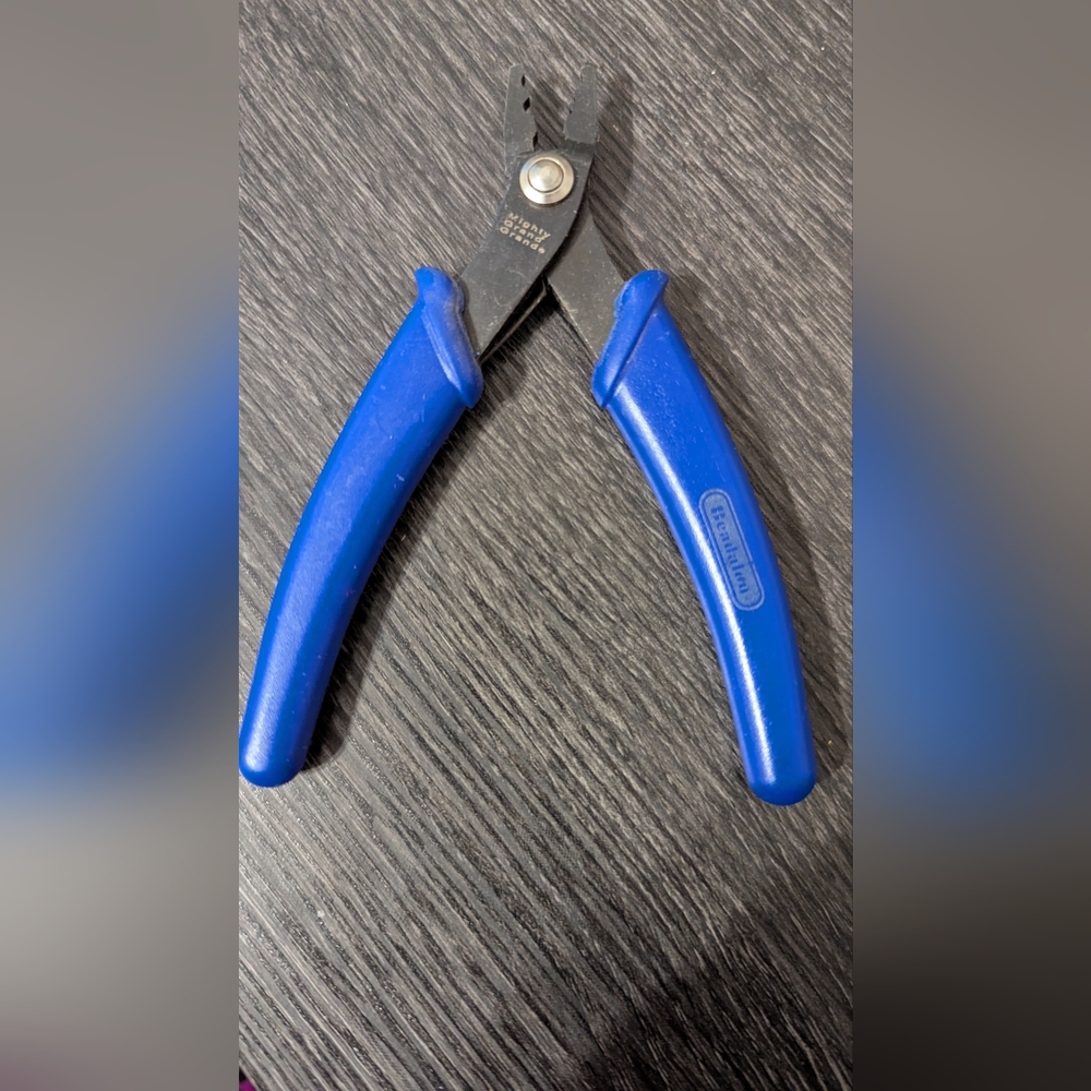 Beadalon micro bead crimp tool